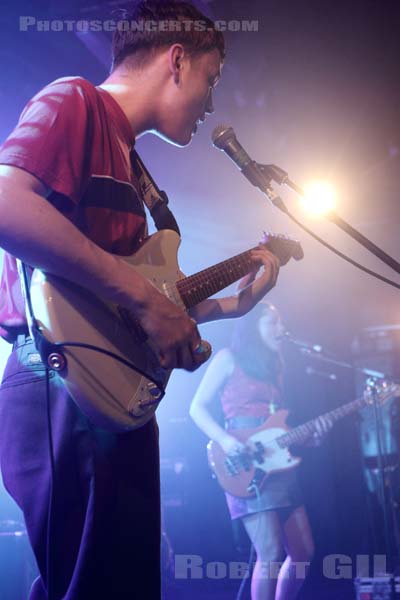 THE ORIELLES - 2018-04-03 - PARIS - La Maroquinerie - Esme Hand-Halford - Henry Carlyle Wade